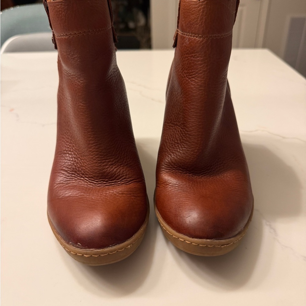 Women's Aqua Sofft Waterproof Chestnut Brown Leather Ankle Boots